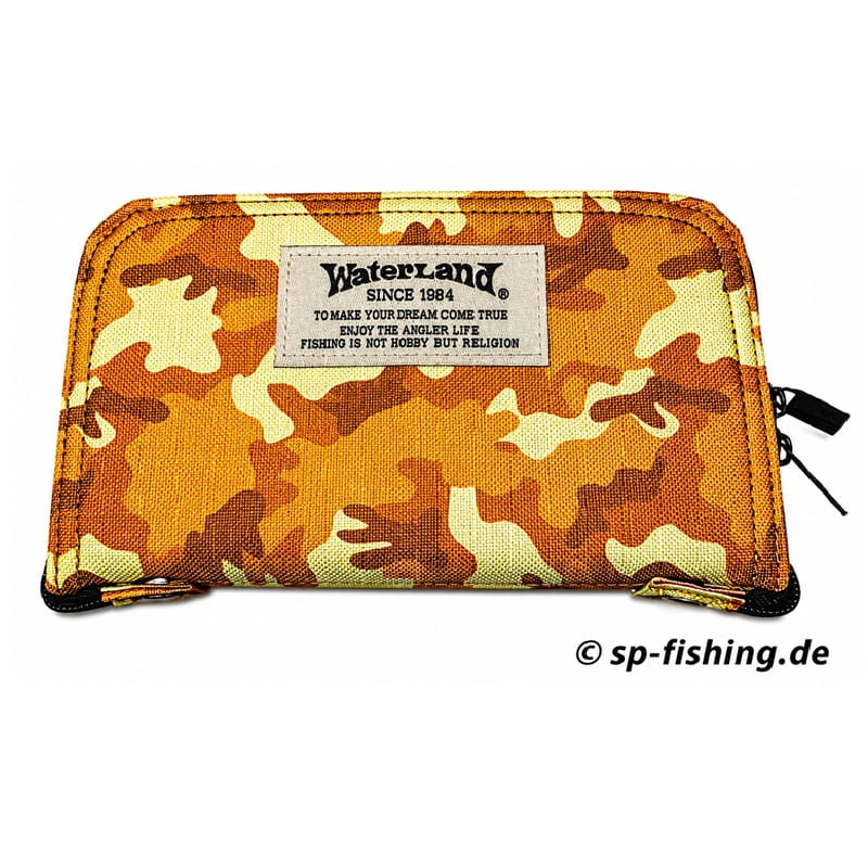 Wasserland Spoon Wallet Tasche in Desert Camo Muster, robuste Tasche mit Camouflage-Design und wasserfestem Material.