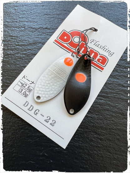 Angler'z System Antem Dohna DDG 2022-22 spoon with a vibrant design, showcasing its unique shape and reflective surface.