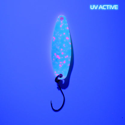 Fangenswert RAFFT 4.6 g EA03 glow spoon showing vibrant UV colors and detailed design on the back.