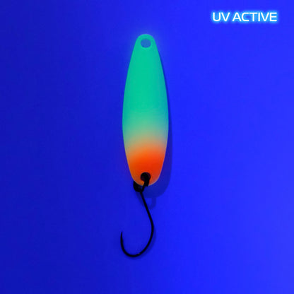 Fangenswert RAFFT 4.6g EA04 glow spoon with vibrant UV colors and detailed design for fishing.