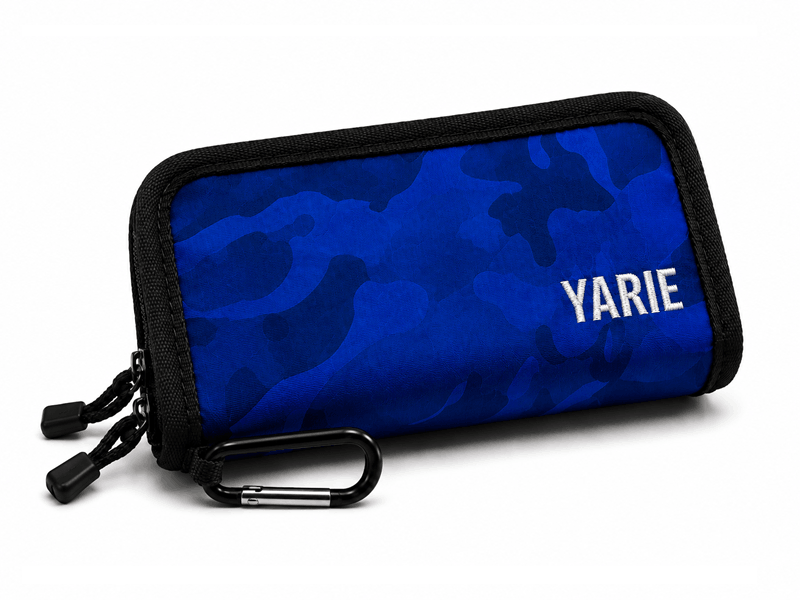 Blaue Yarie Spoon Wallet Tasche aus Leder mit stilvollem Design, ideal für Karten und Geld, auf weißem Hintergrund.